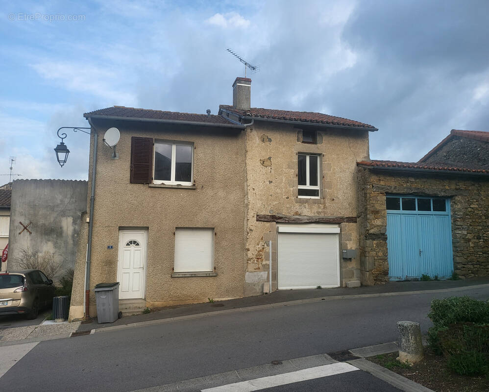 Maison à BERNEUIL