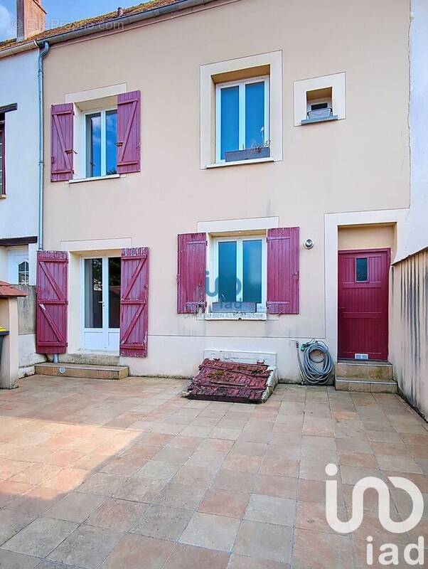 Photo 1 - Maison à ROZAY-EN-BRIE