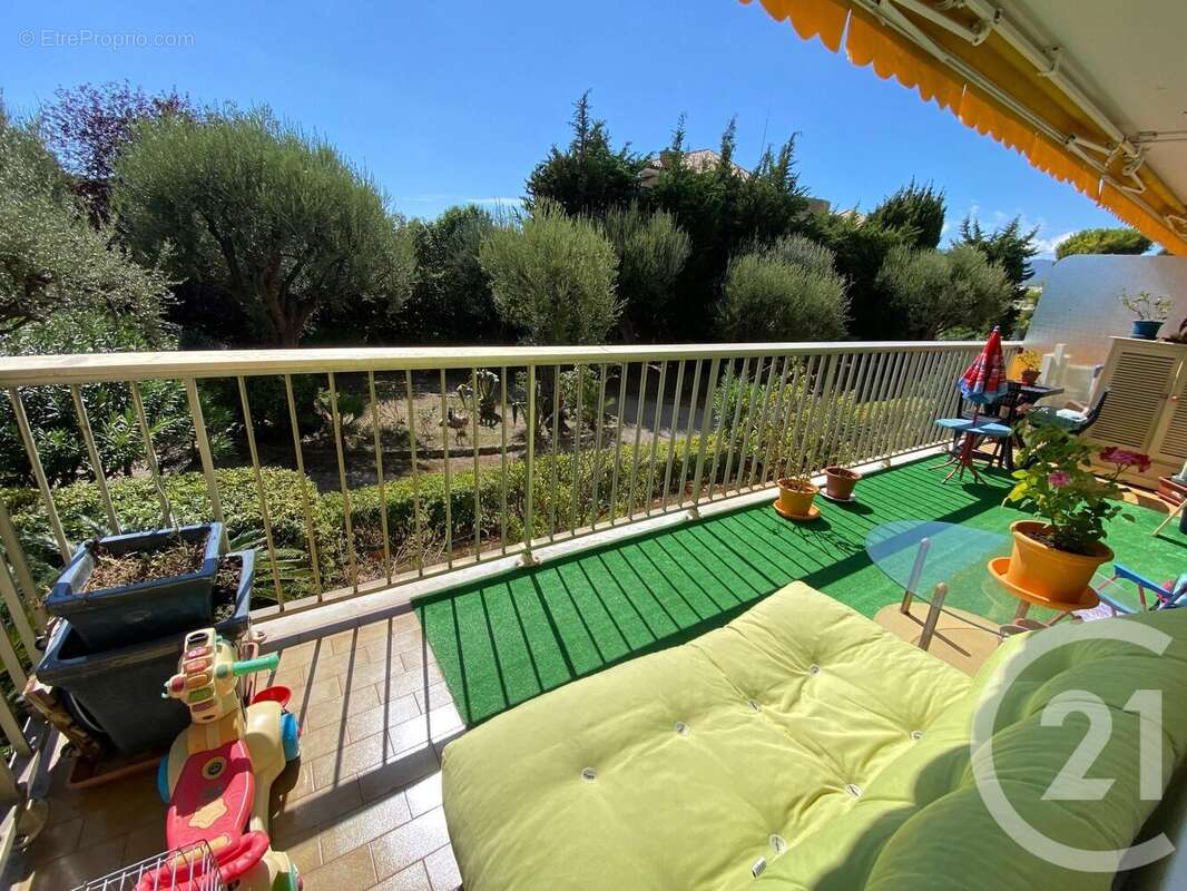 Appartement à ROQUEBRUNE-CAP-MARTIN