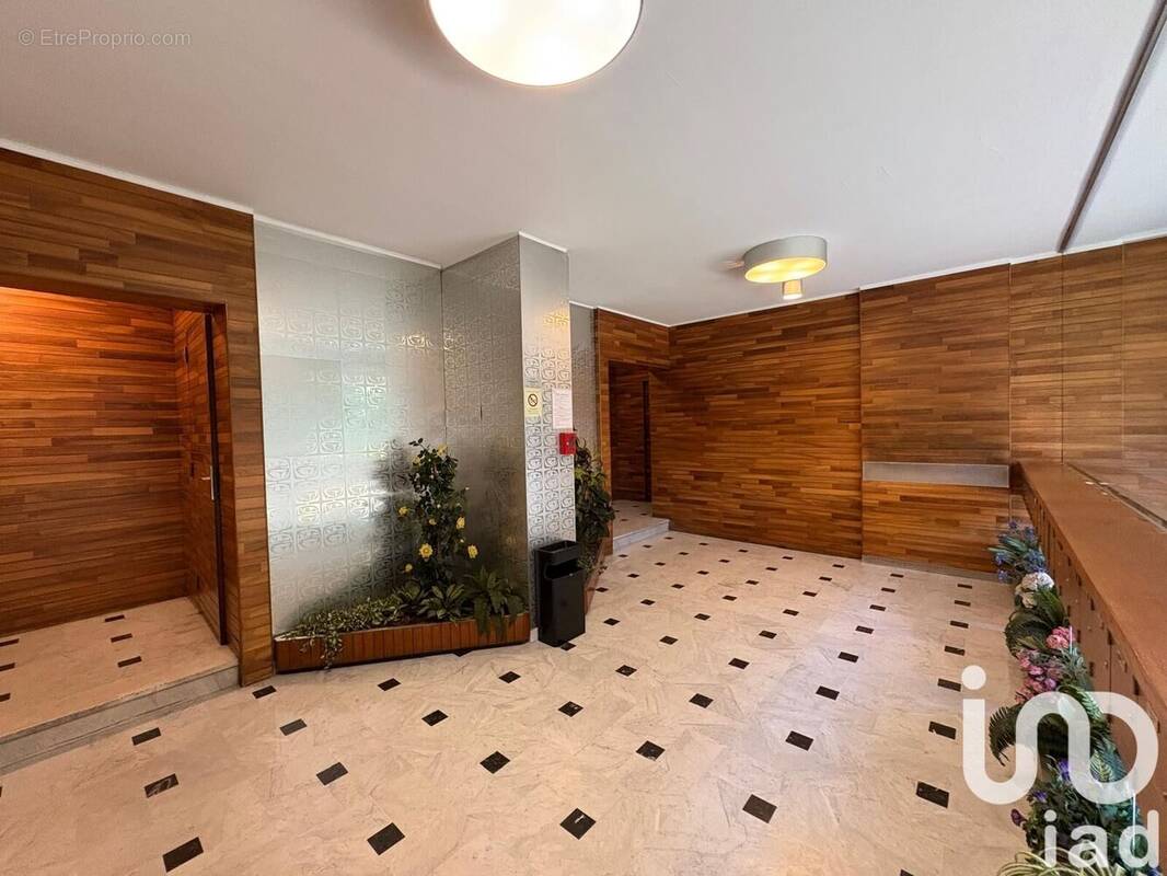 Photo 1 - Appartement à LYON-4E