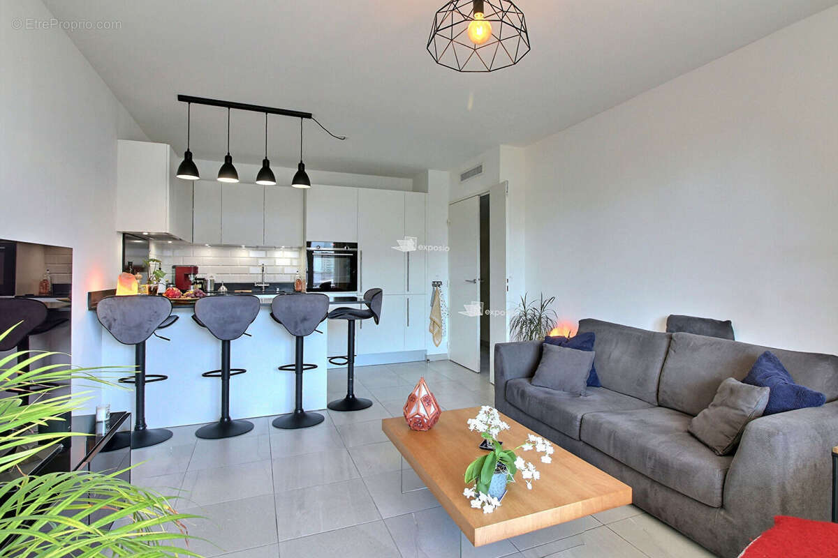Appartement à MOUGINS