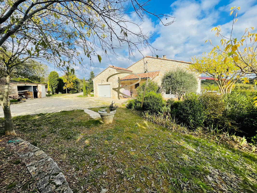 Maison à ORGNAC-L&#039;AVEN