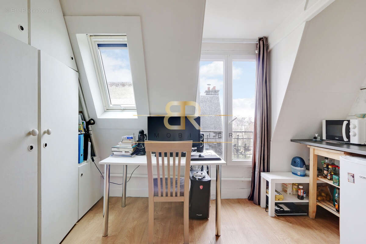 Appartement à PARIS-12E