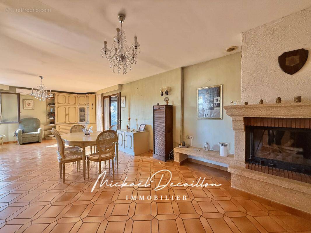 Maison à MARGUERITTES