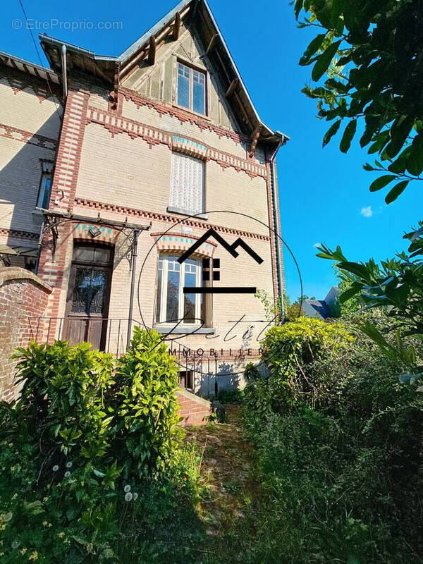 Maison à CLERMONT