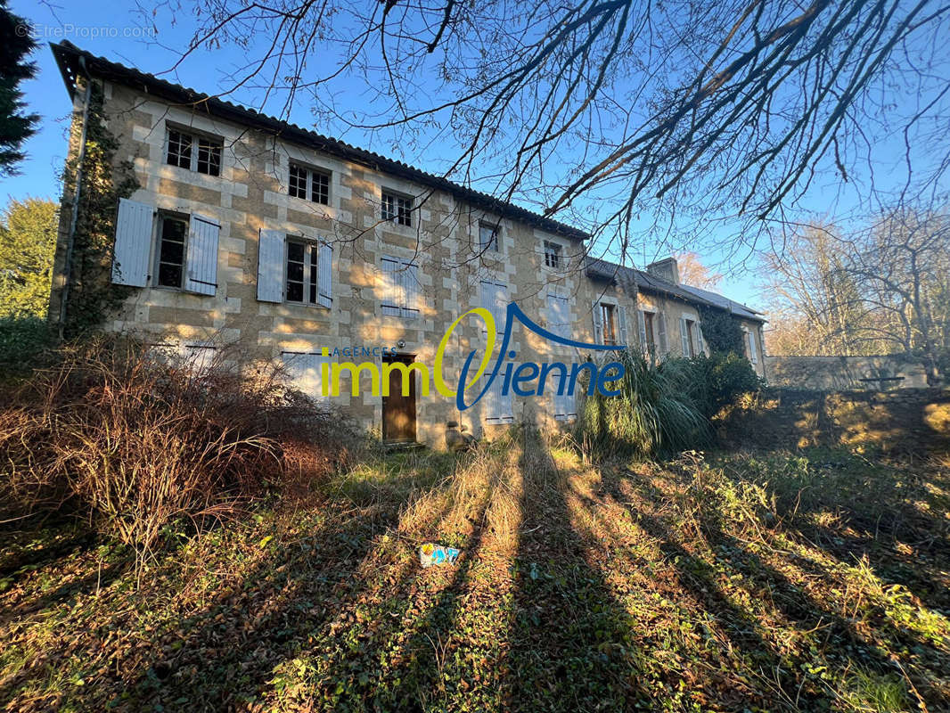 Maison à LHOMMAIZE