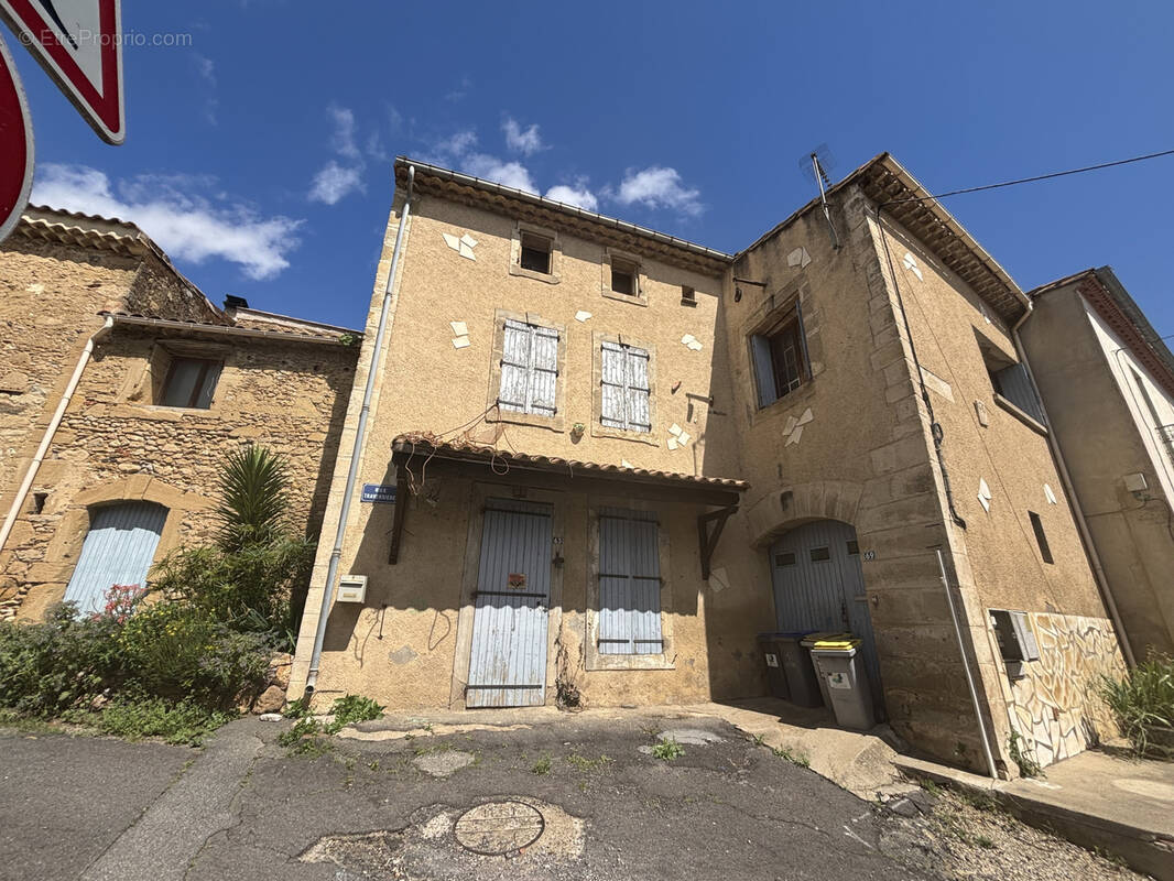 Maison à ESPONDEILHAN
