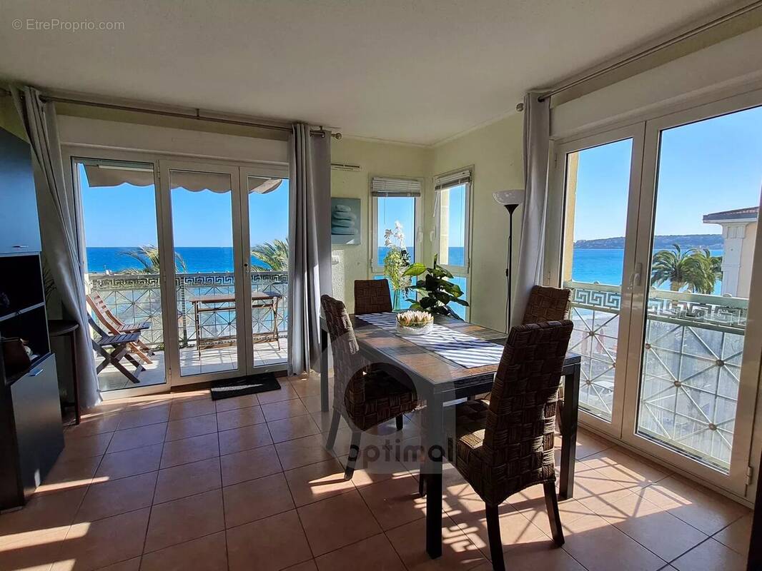 Appartement à MENTON