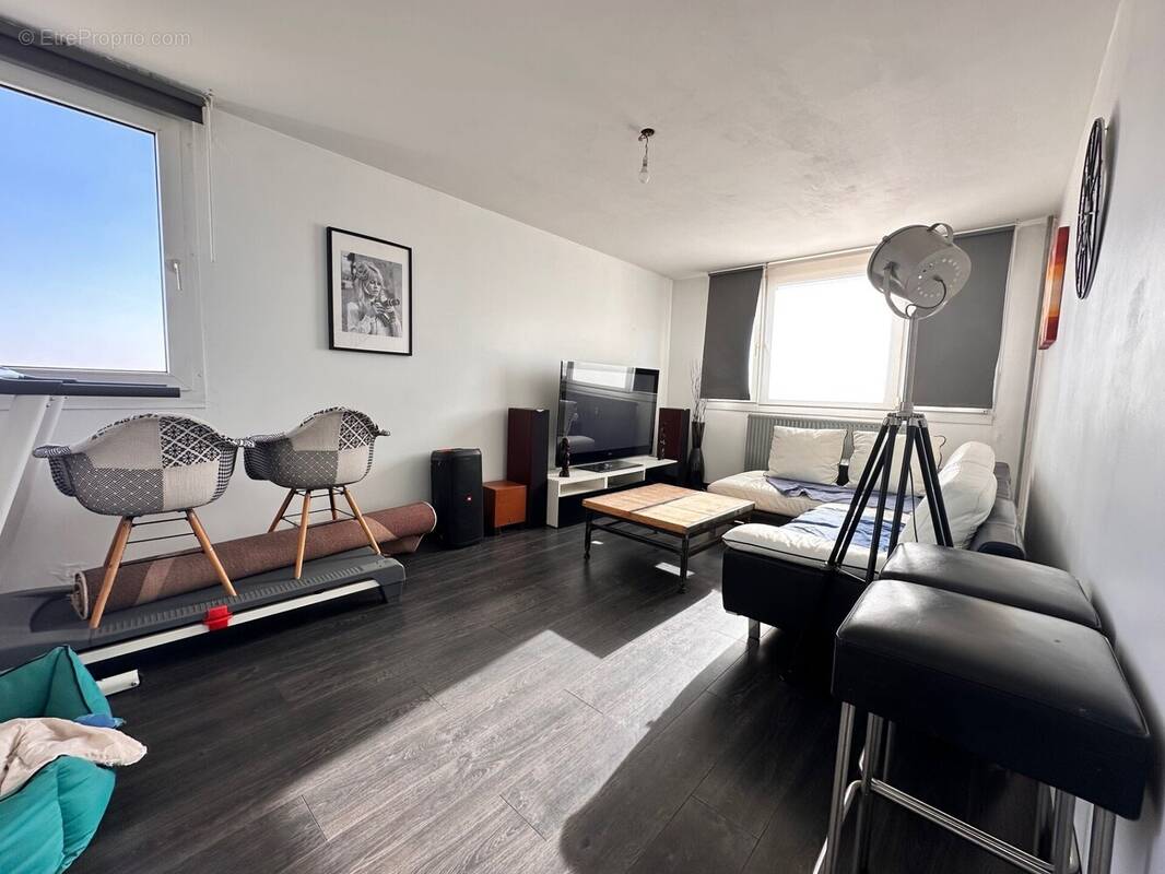 Appartement à WATTIGNIES