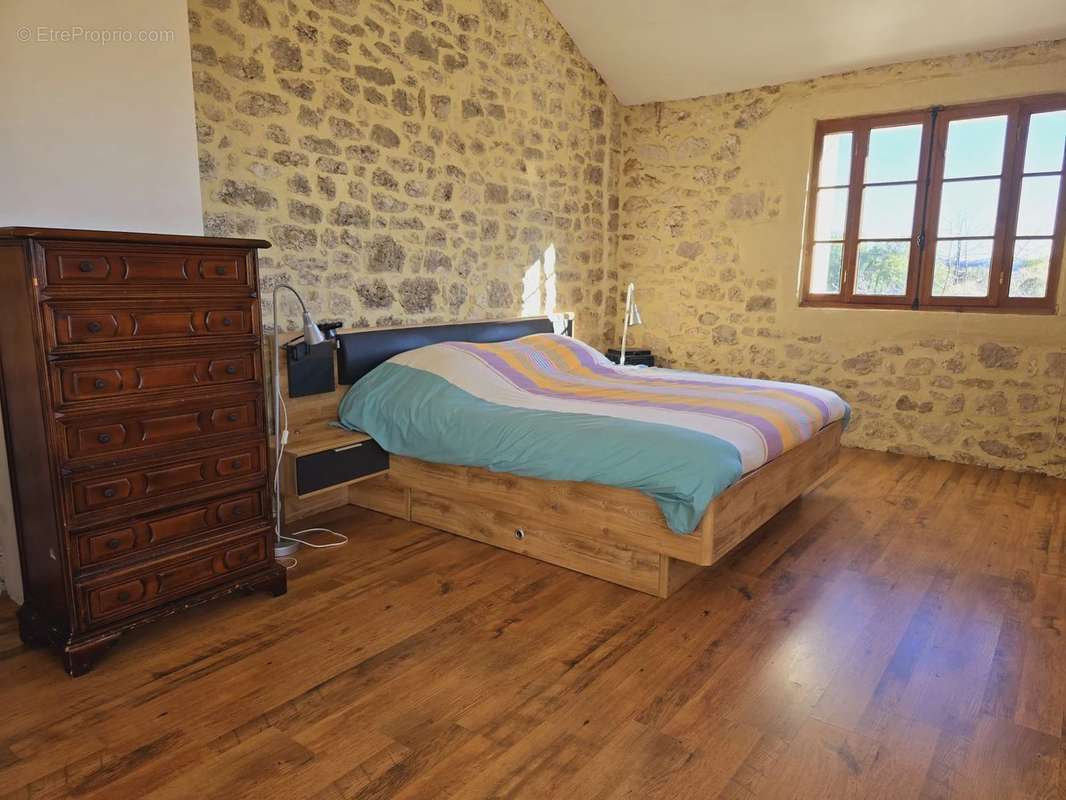 Maison à EYMET
