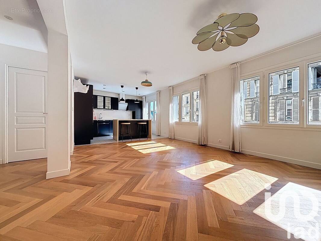 Photo 1 - Appartement à VERSAILLES