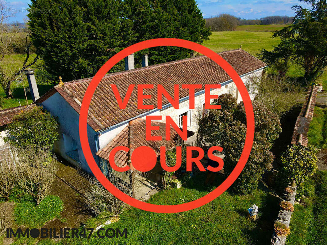 Maison à PRAYSSAS