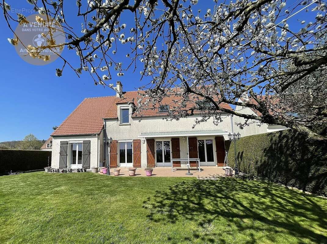 Maison à BAILLET-EN-FRANCE