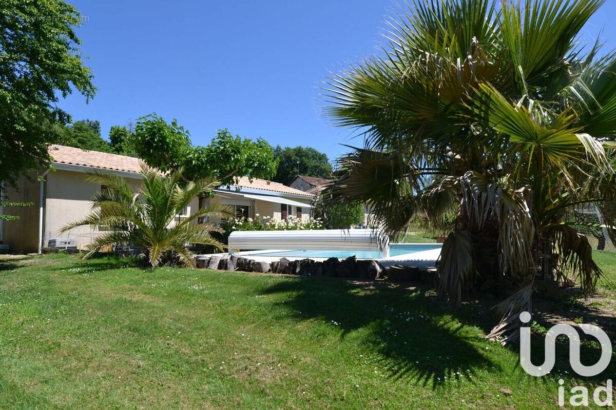 Photo 1 - Maison à PRIGONRIEUX