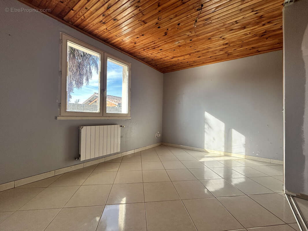 Maison à LABASTIDETTE
