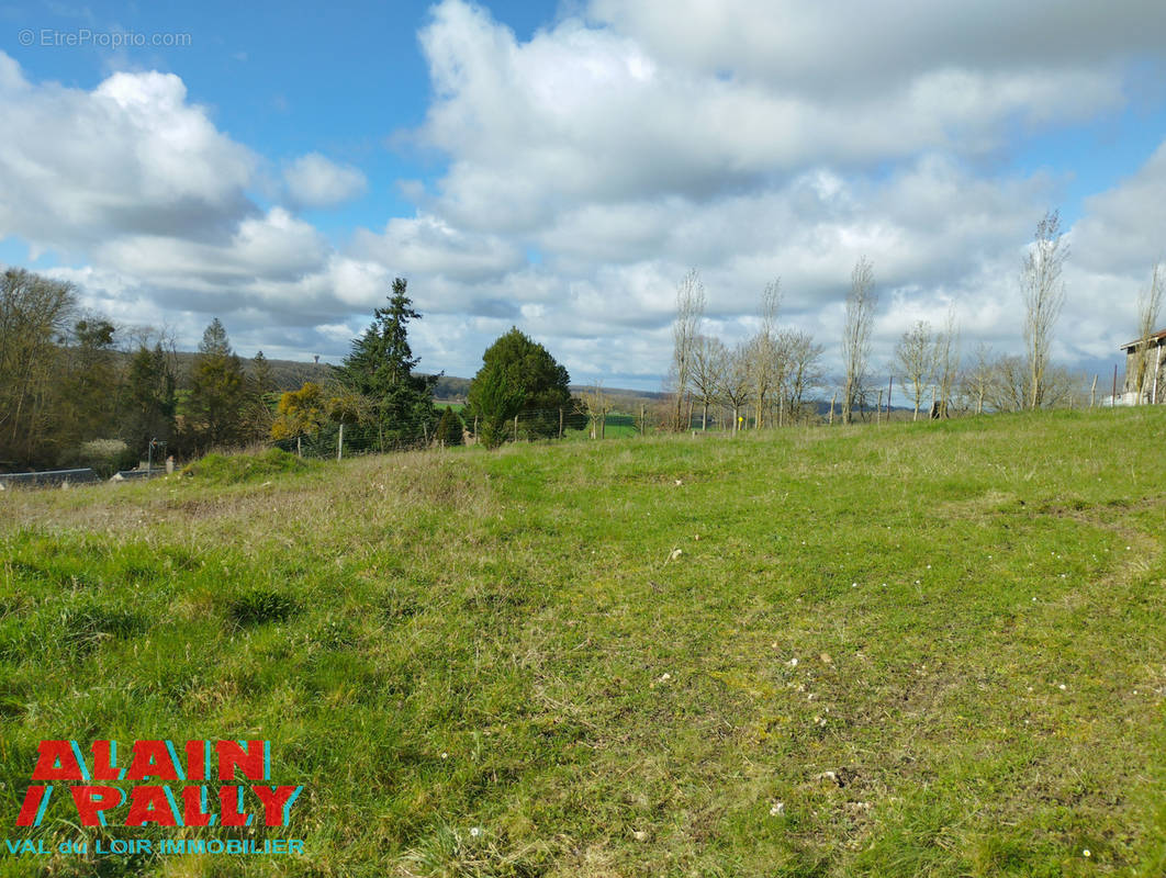 Terrain à CHATEAUDUN