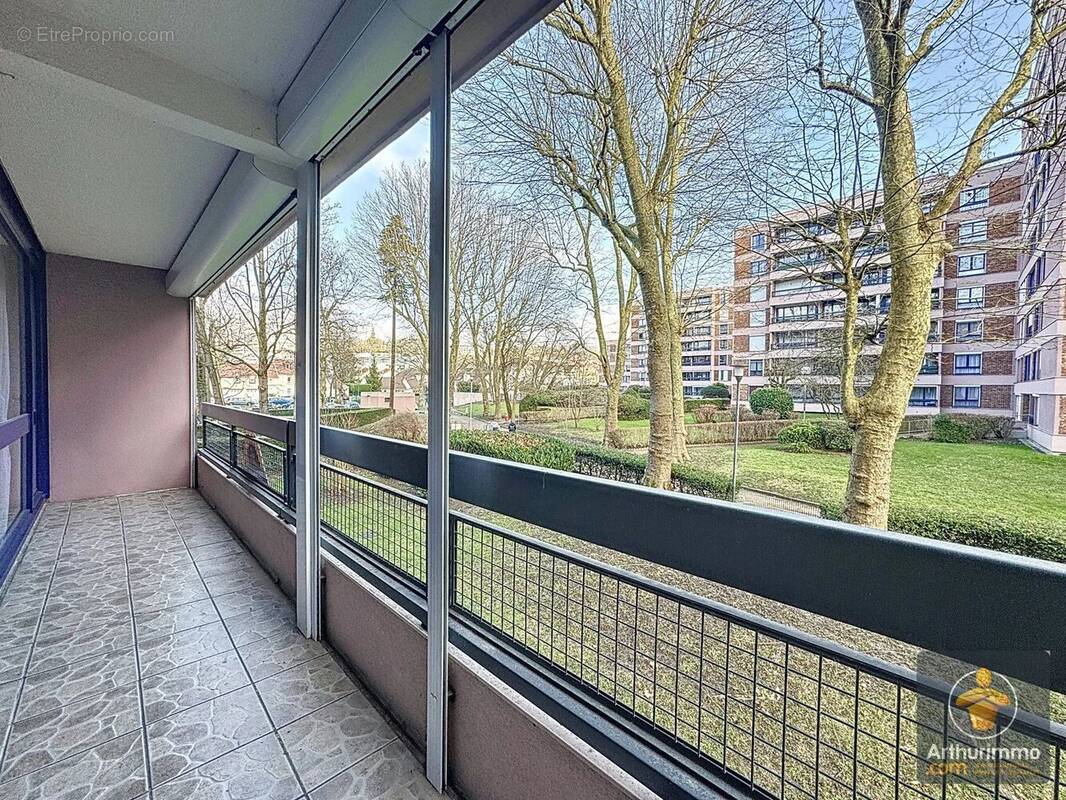 Appartement à CROSNE