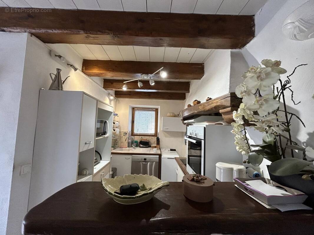 Appartement à SPERACEDES