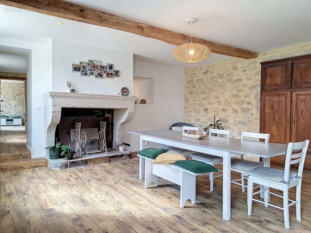 Maison à LANGON