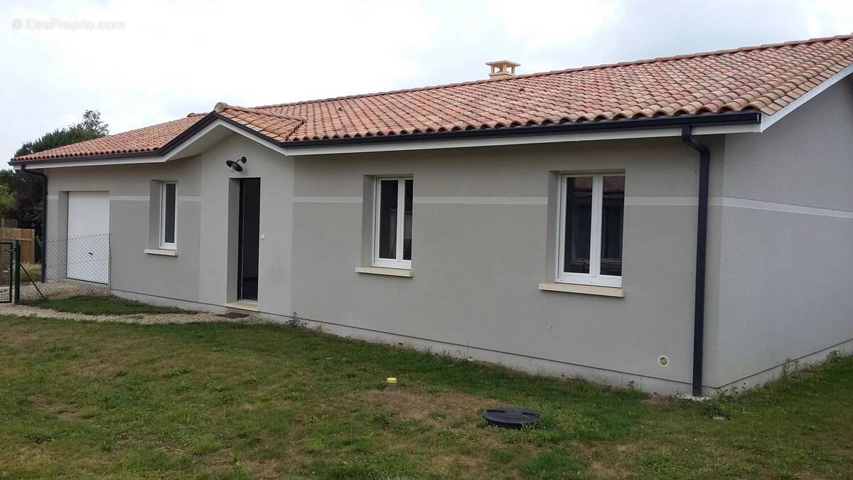 Maison à MARTILLAC