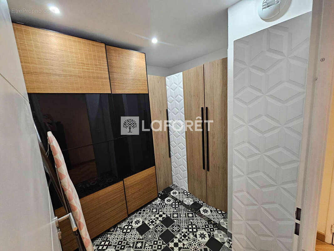 Appartement à JUVIGNAC