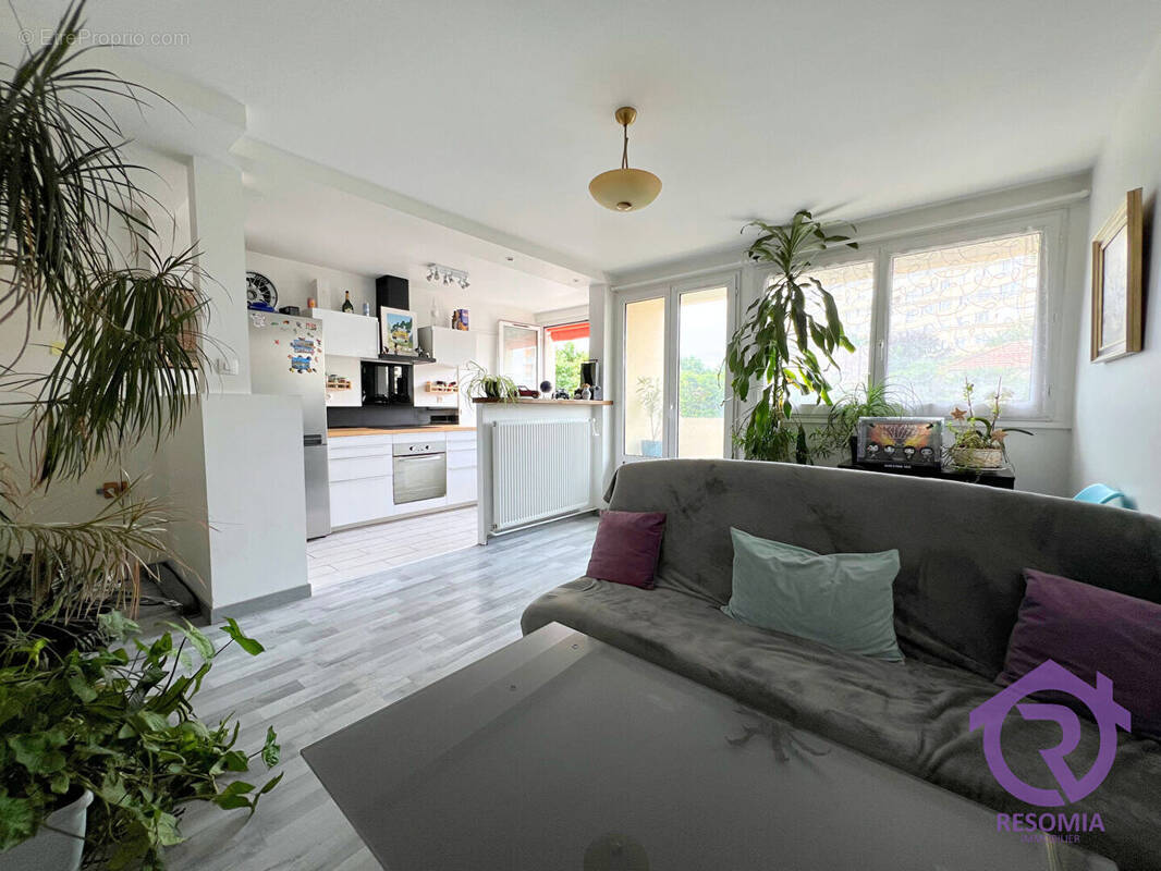 Appartement à CHATILLON