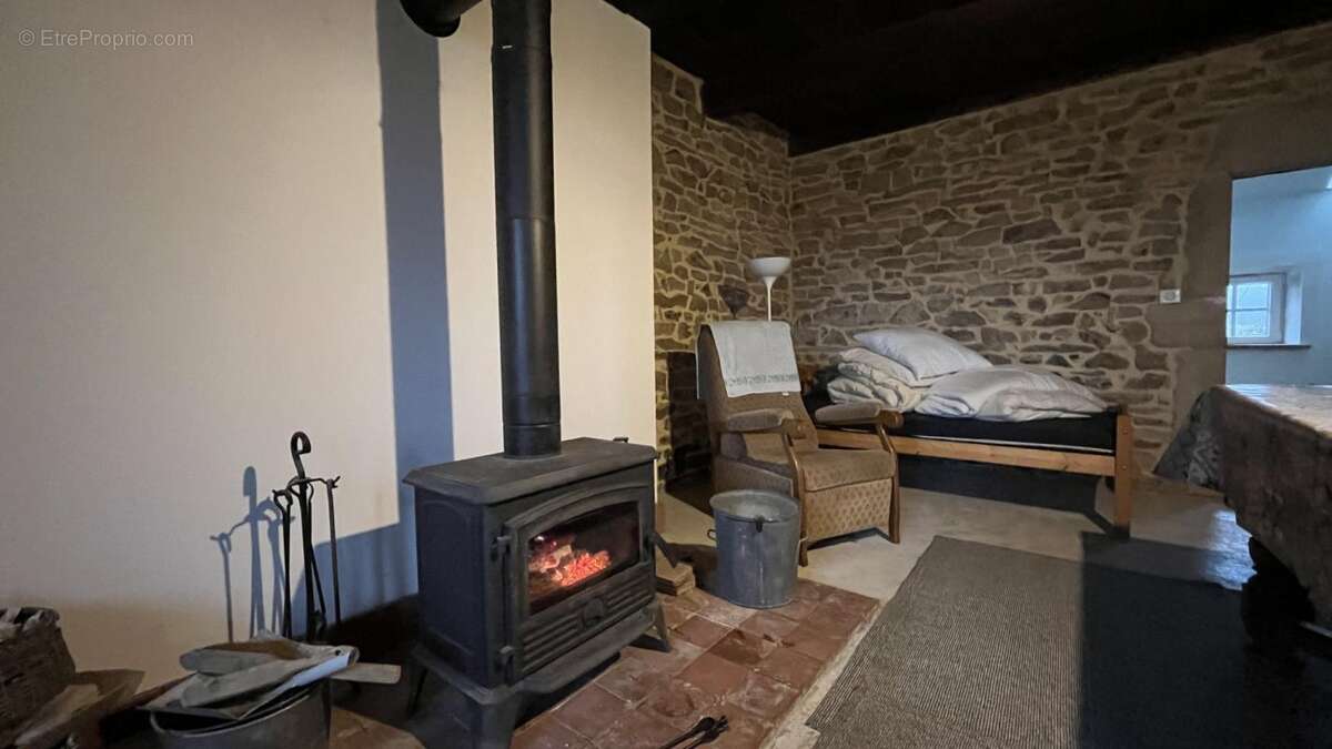 Maison à AUXY