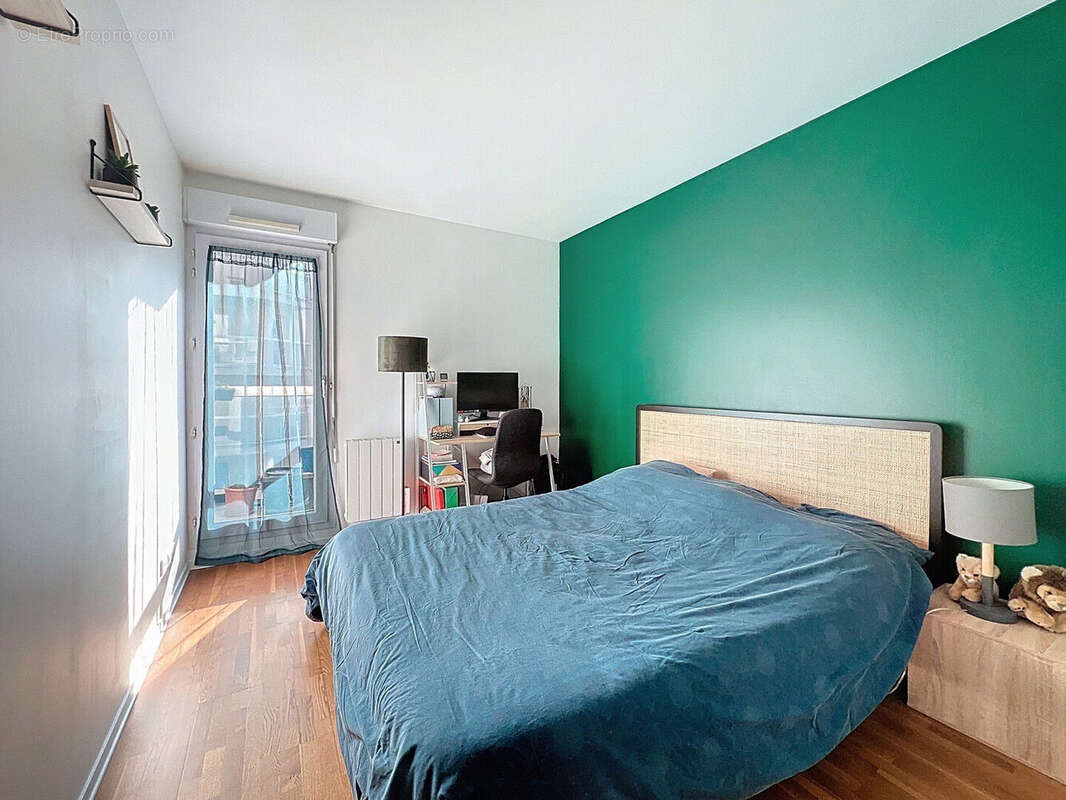 Appartement à SURESNES