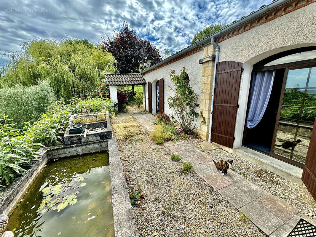 Maison à MONCLAR