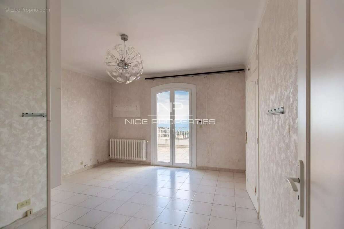 Maison à LA TURBIE
