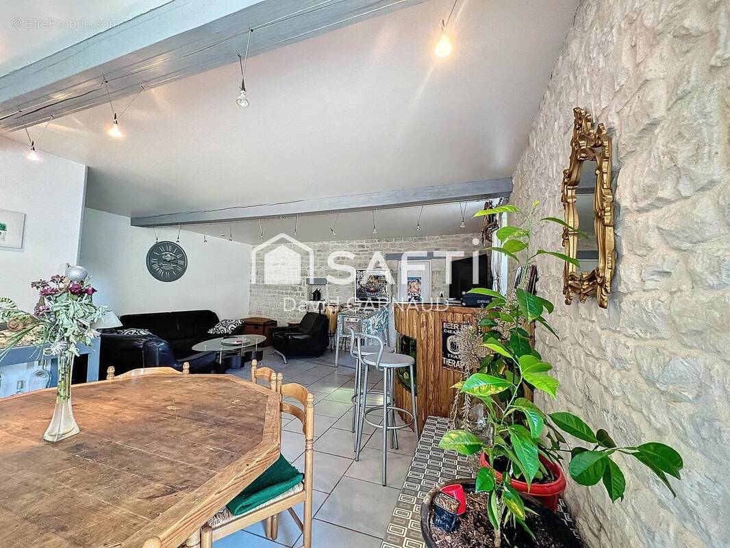 Photo 1 - Maison à JARNAC