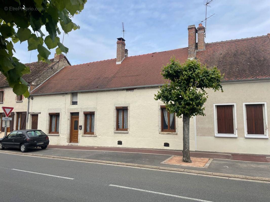 Maison à BONNY-SUR-LOIRE