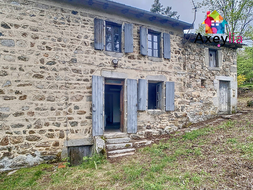 Maison à SAINT-NICOLAS-DES-BIEFS