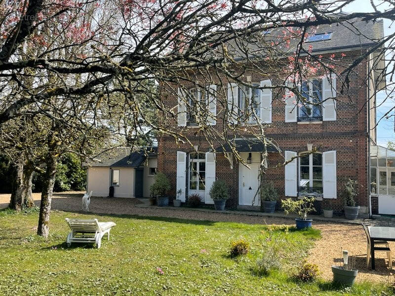 Maison à LA BAZOCHE-GOUET
