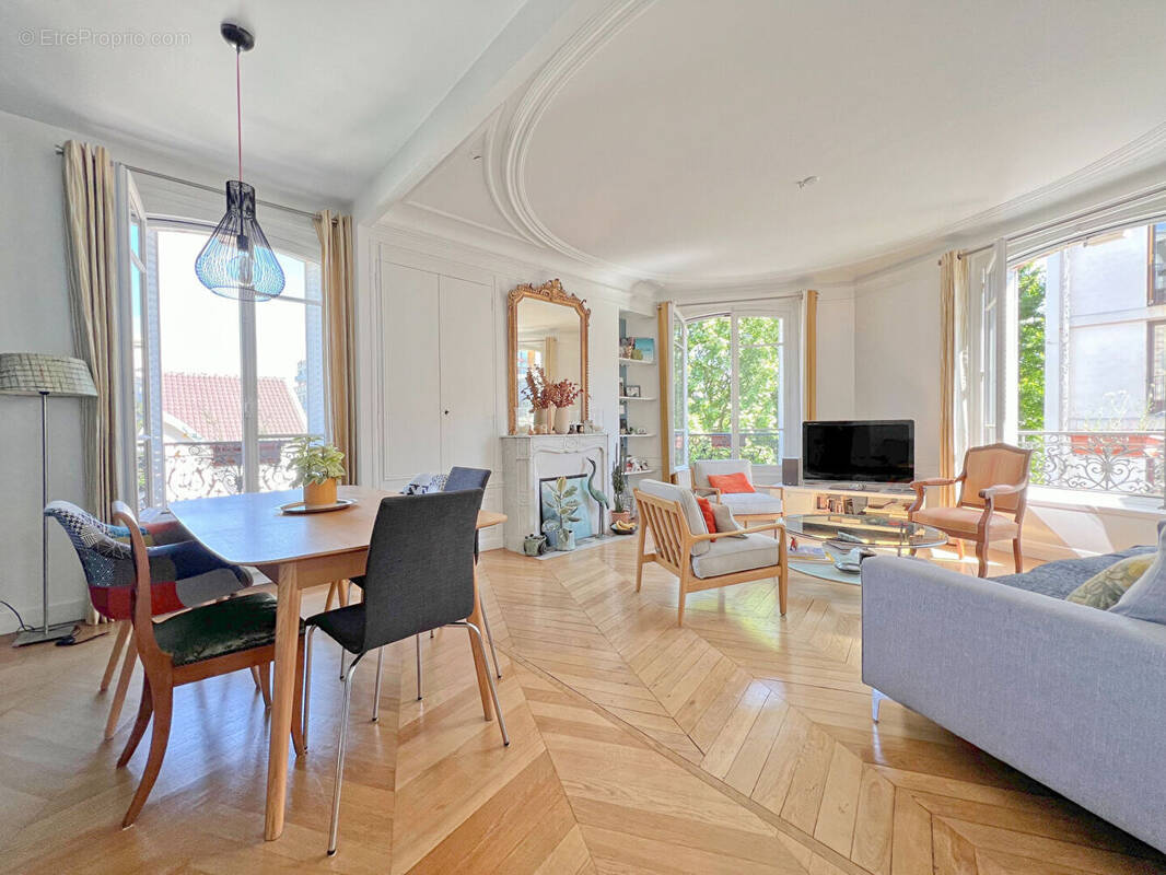 Appartement à ASNIERES-SUR-SEINE