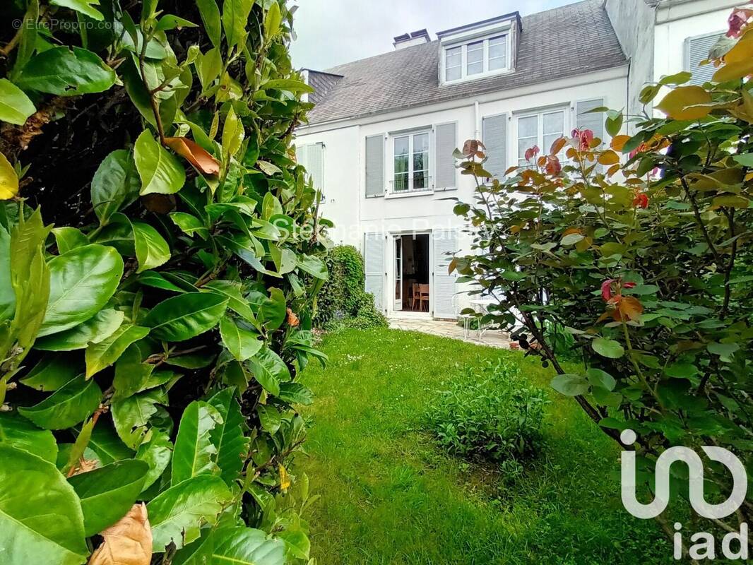 Photo 1 - Maison à CESSON