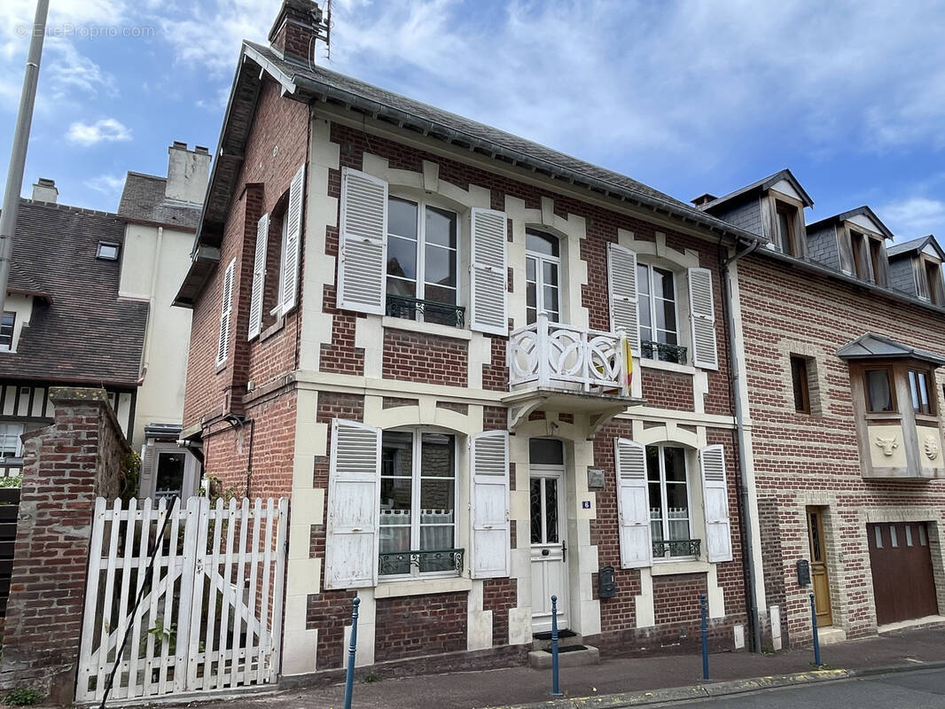 Maison à VILLERS-SUR-MER