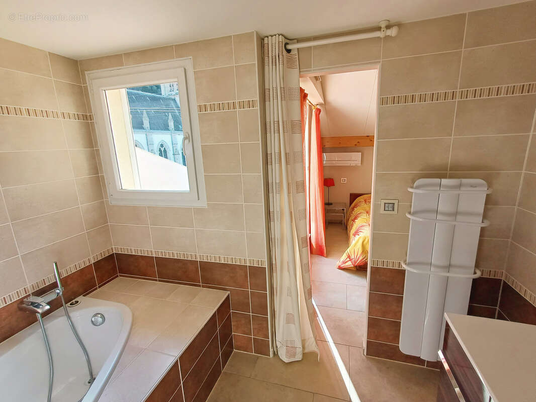 Appartement à VALS-LES-BAINS