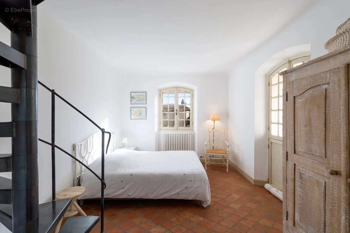 Maison à LE ROURET
