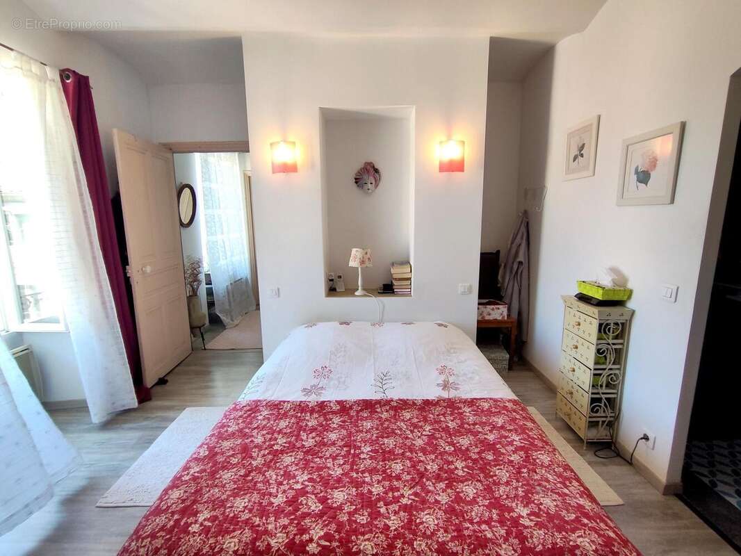 Photo 8 - Maison à UZER