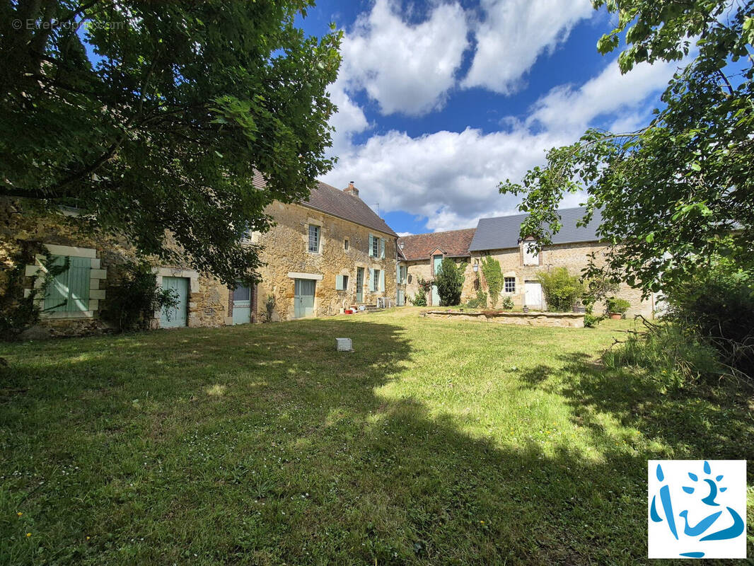 Maison à MORTAGNE-AU-PERCHE