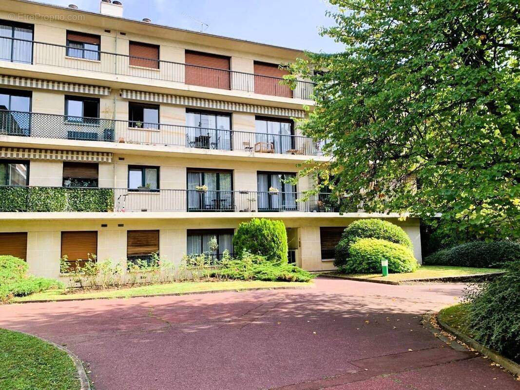 Photo 1 - Appartement à NOGENT-SUR-MARNE