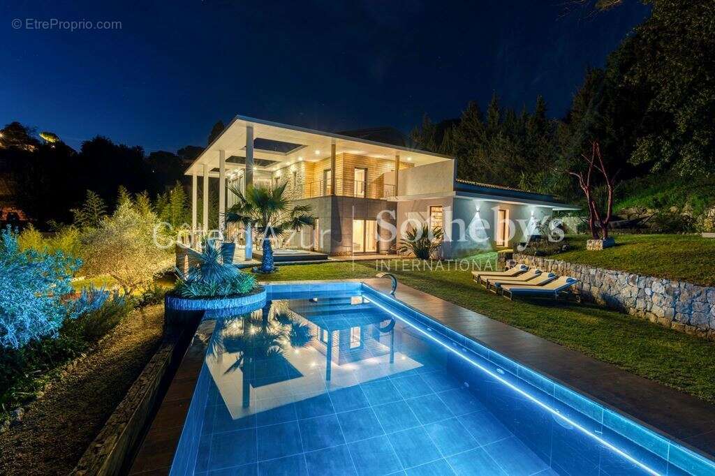 Maison à MOUGINS