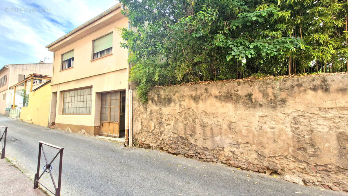 Maison à FREJUS