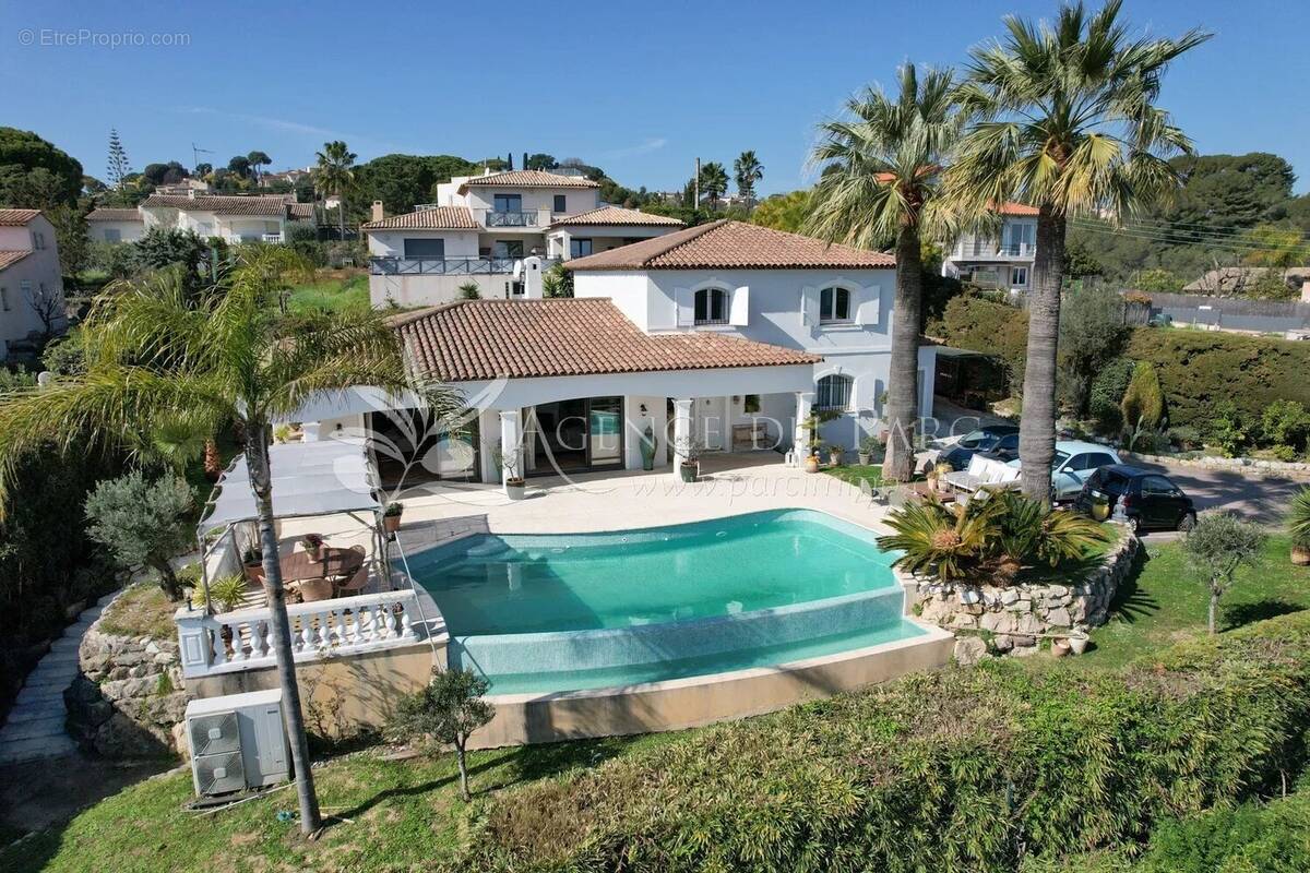 Maison à ANTIBES