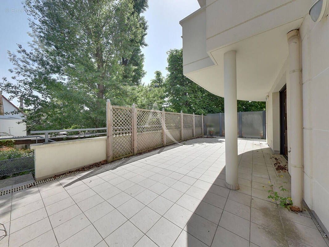 Appartement à BRY-SUR-MARNE