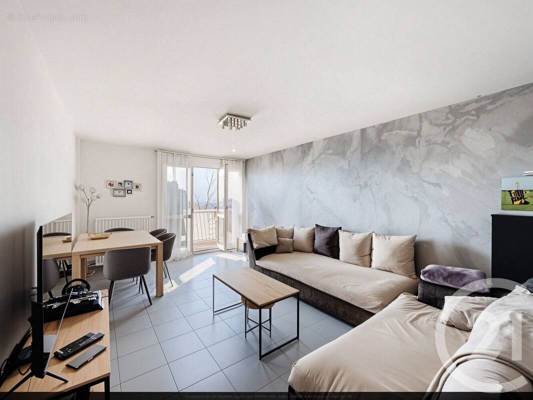 Appartement à CORBAS