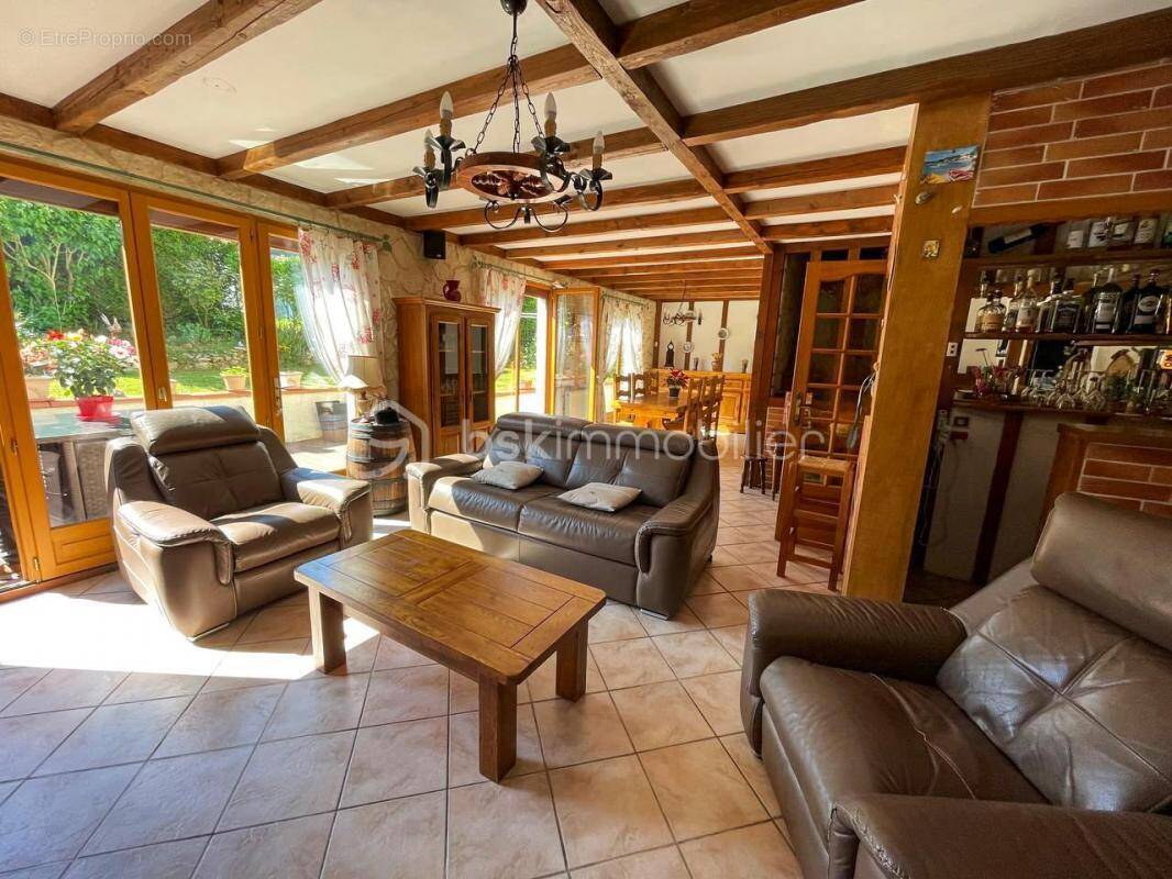Maison à OTHIS