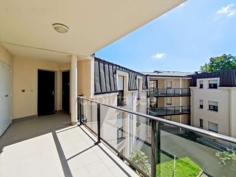Appartement à PACE