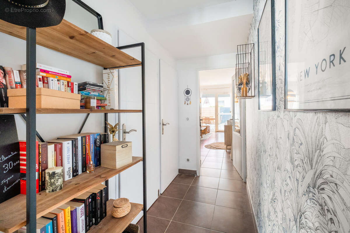 Appartement à JUVIGNAC